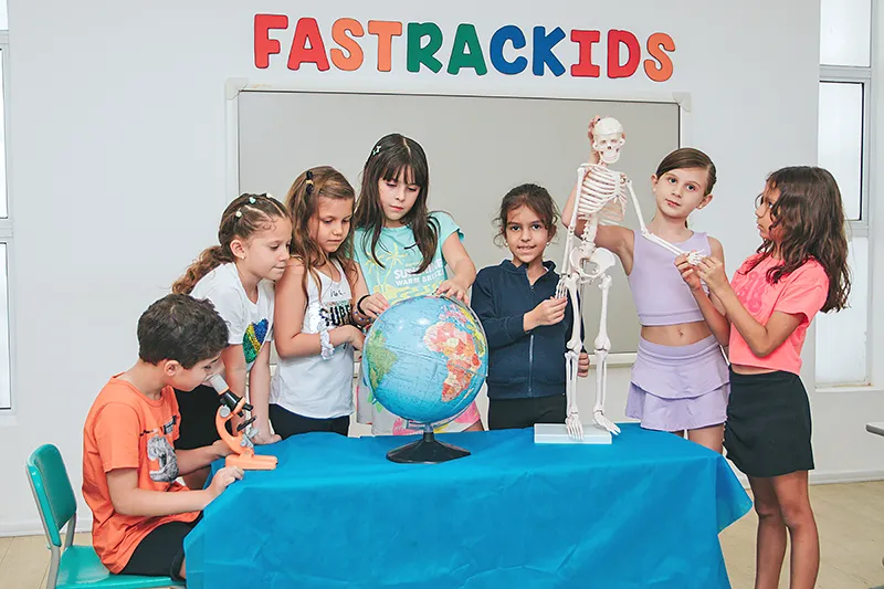 fastrackids tots